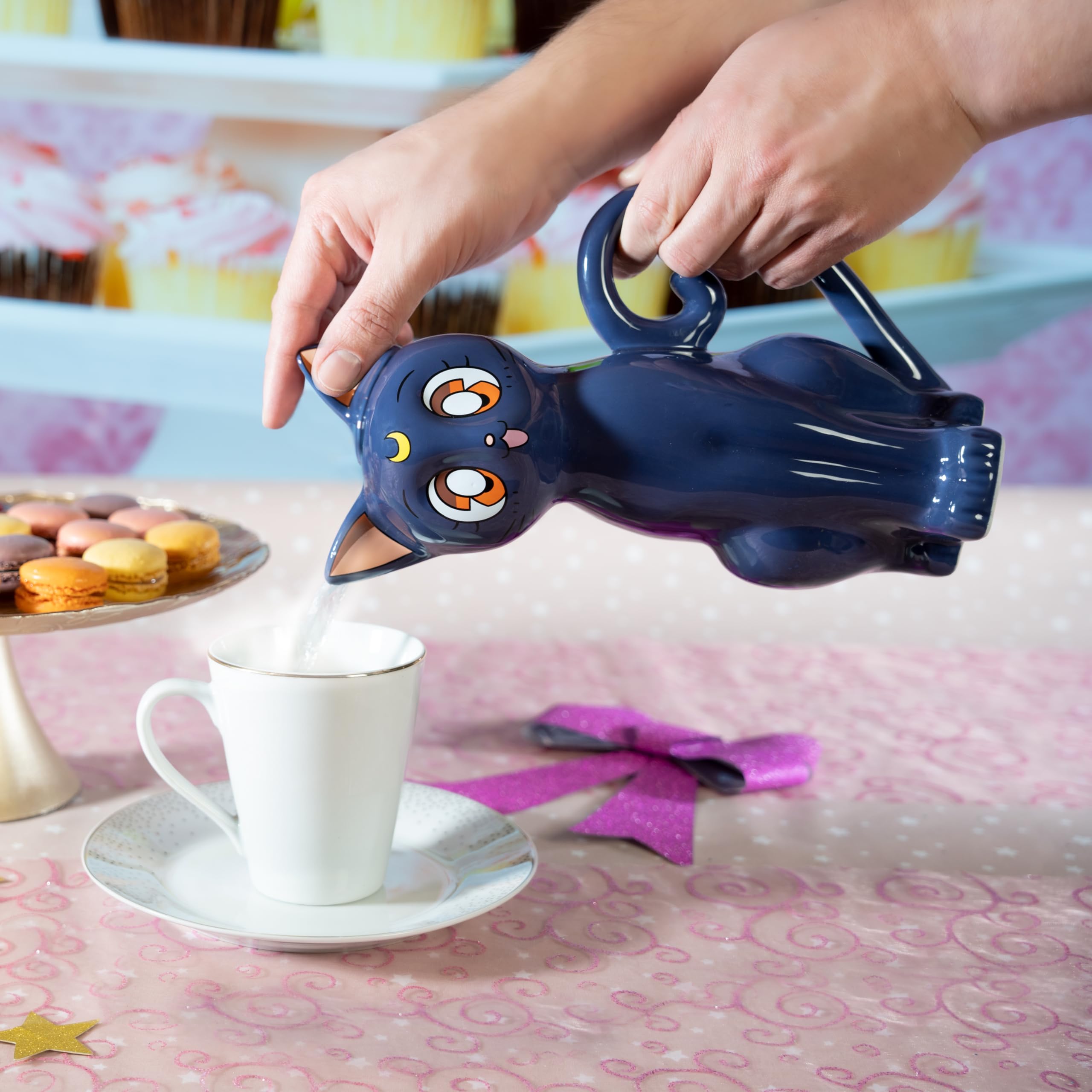 ABYstyle Sailor Moon Luna-Teekanne, Anime, Manga, magisches Mädchen, Sammlerstück, Heimdekoration, Küchengeschirr, Merchandise-Geschenk, Schwarz