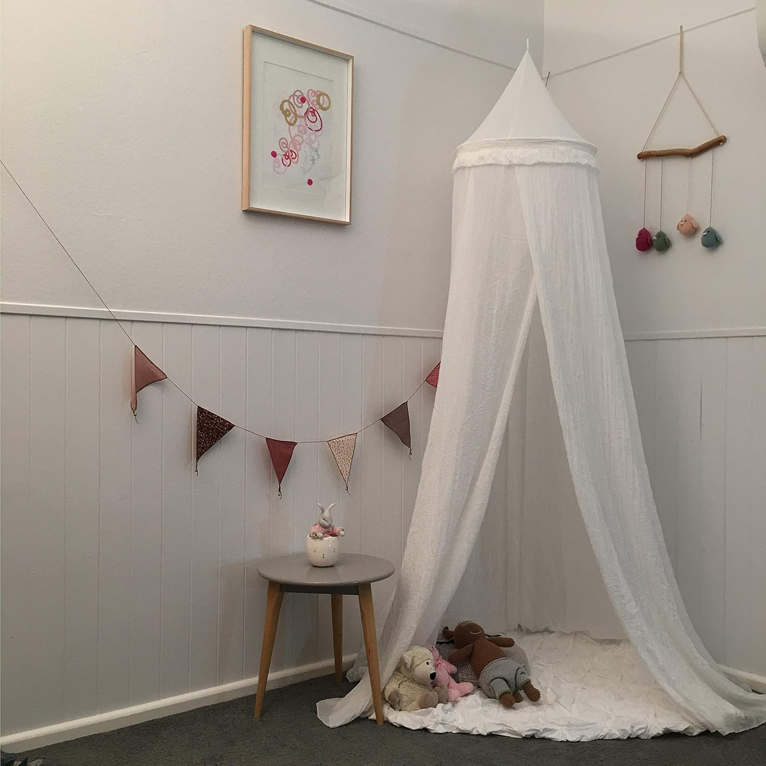 Nursery or Cot Decoration Zeke and Zoey White Hanging Bed ...