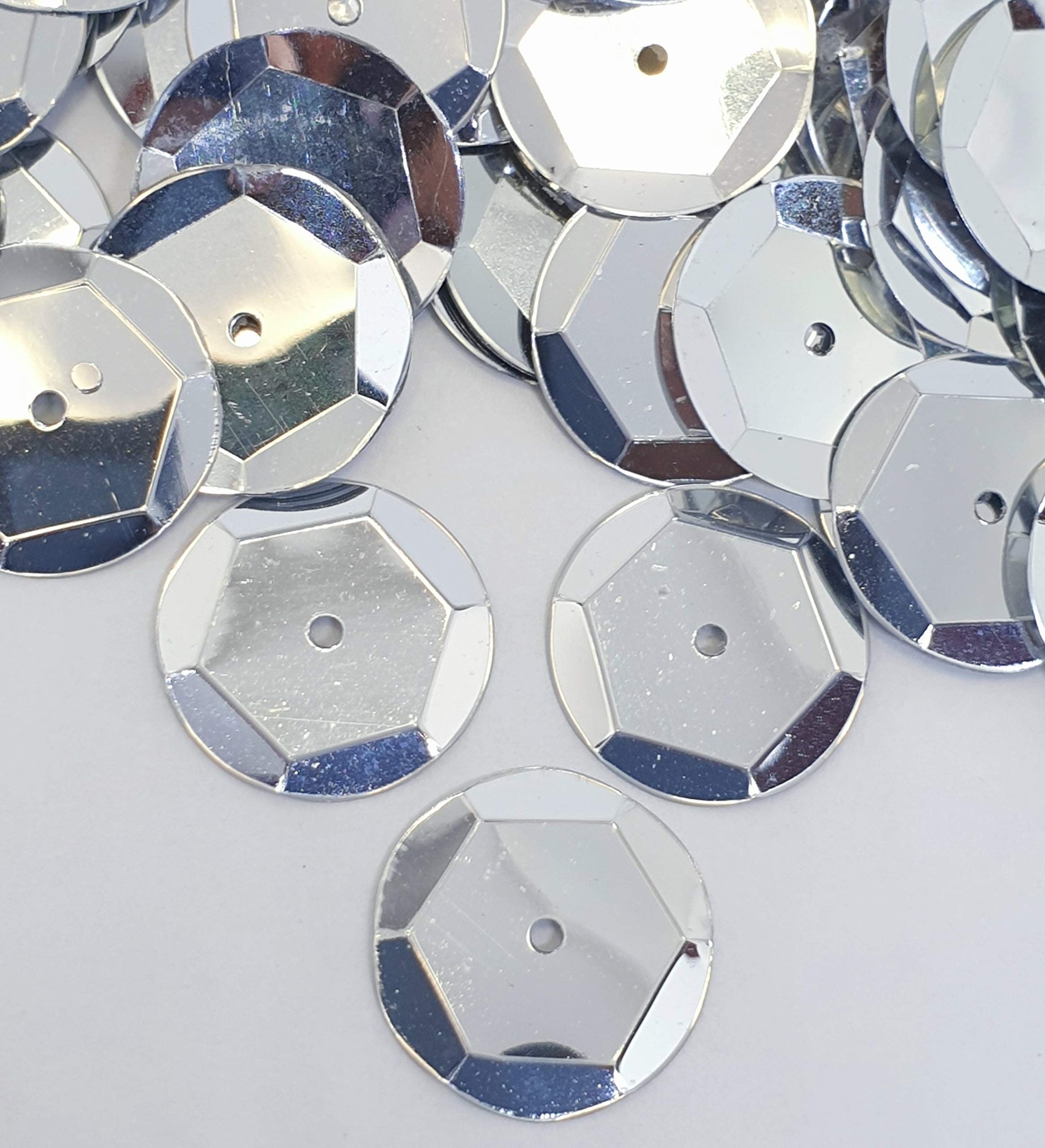 MajorCrafts 15mm 40grams 600pcs Metallic Round PVC Sew-On Cup Sequins Arts and Crafts Embellishments (Light Silver Grey)