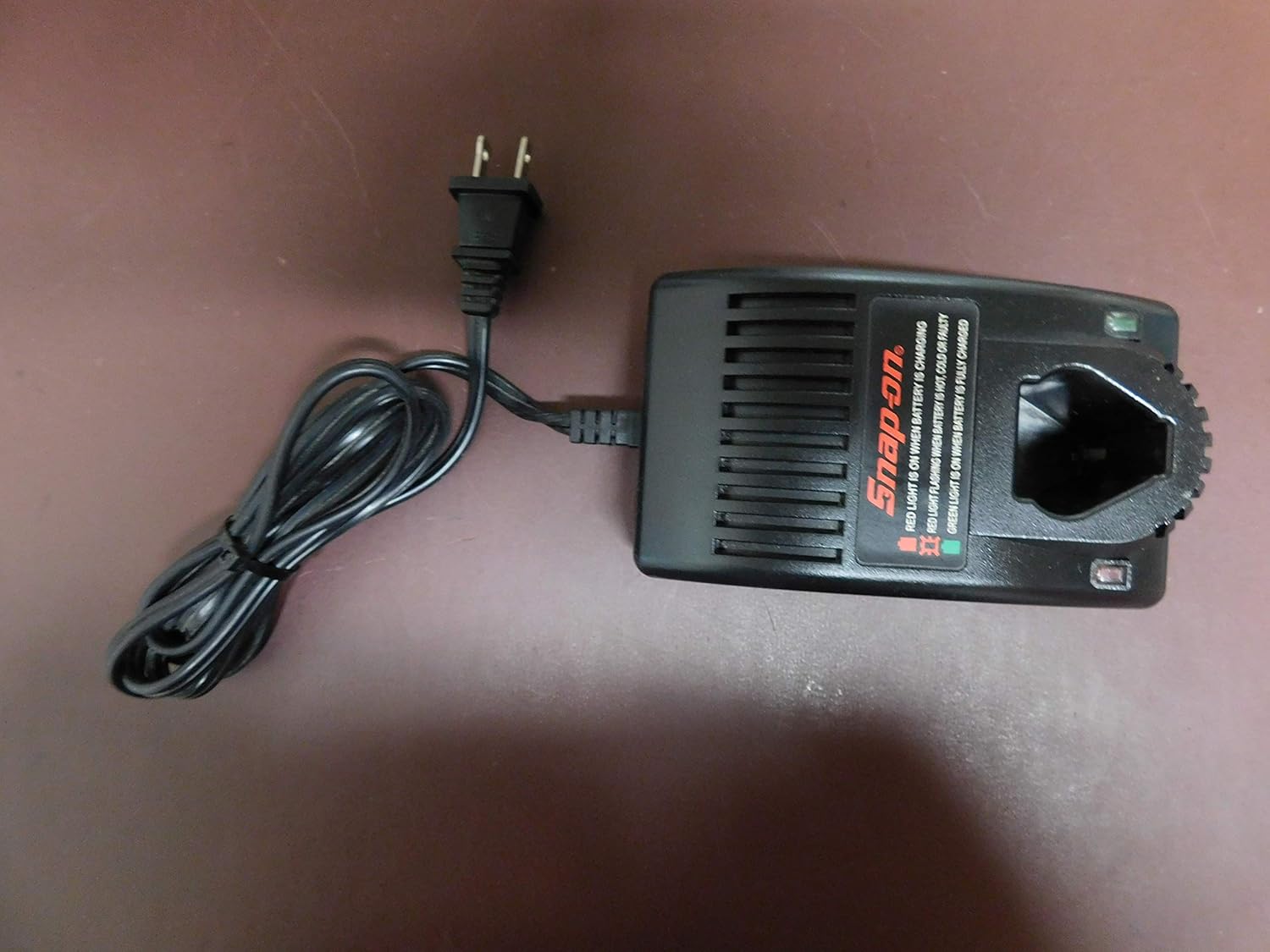 SnapOn 7.2 Volt Class 2 Battery Charger, Part CTC572