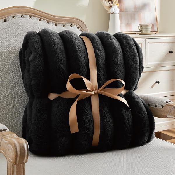 BEDELITE FAUX FUR THROW BLANKET FOR COUCH, SOFT AND COZY BOHO RUCHED FLUFFY BLANKET, WARM PLUSH FUZZY FAUX RABBIT FUR BLANKET FOR WOMEN GIFT (CREAM, 60″X 80″)