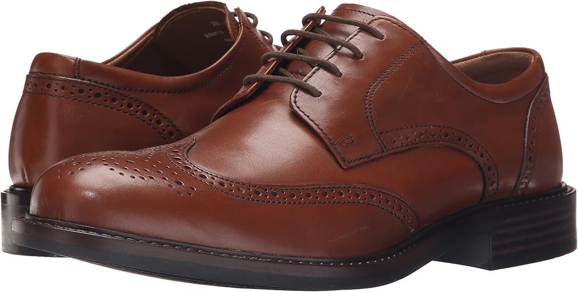 johnston and murphy mens wingtip shoes