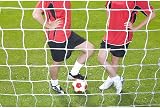 Cyrank Football Goal Net 24x8ft Replacement Soccer Net Training Net view 9
