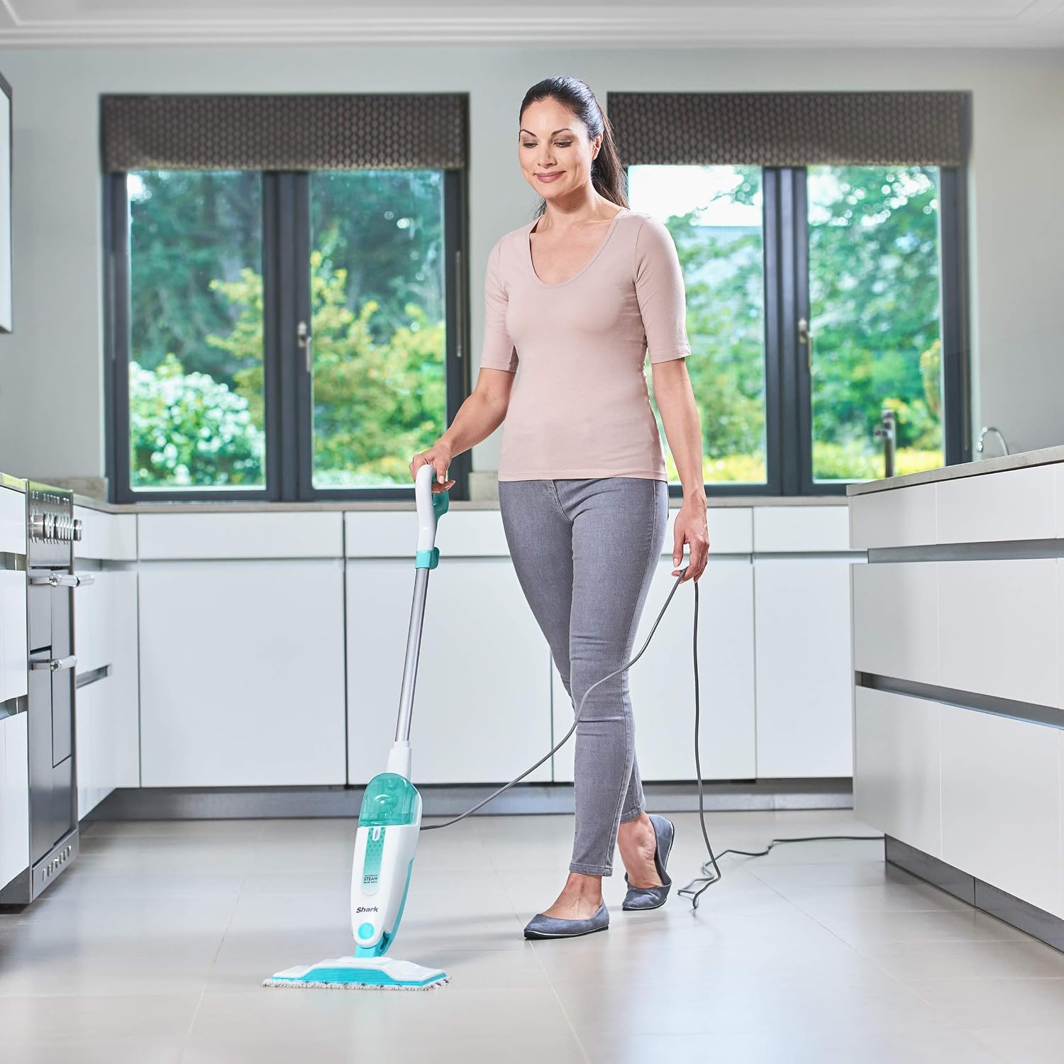 Shark Steam Mop, Lightweight Steam Mop for Hard Floors with 2 Machine Washable Cleaning Pads & Fill Flask, 375ml Capacity - Image 3