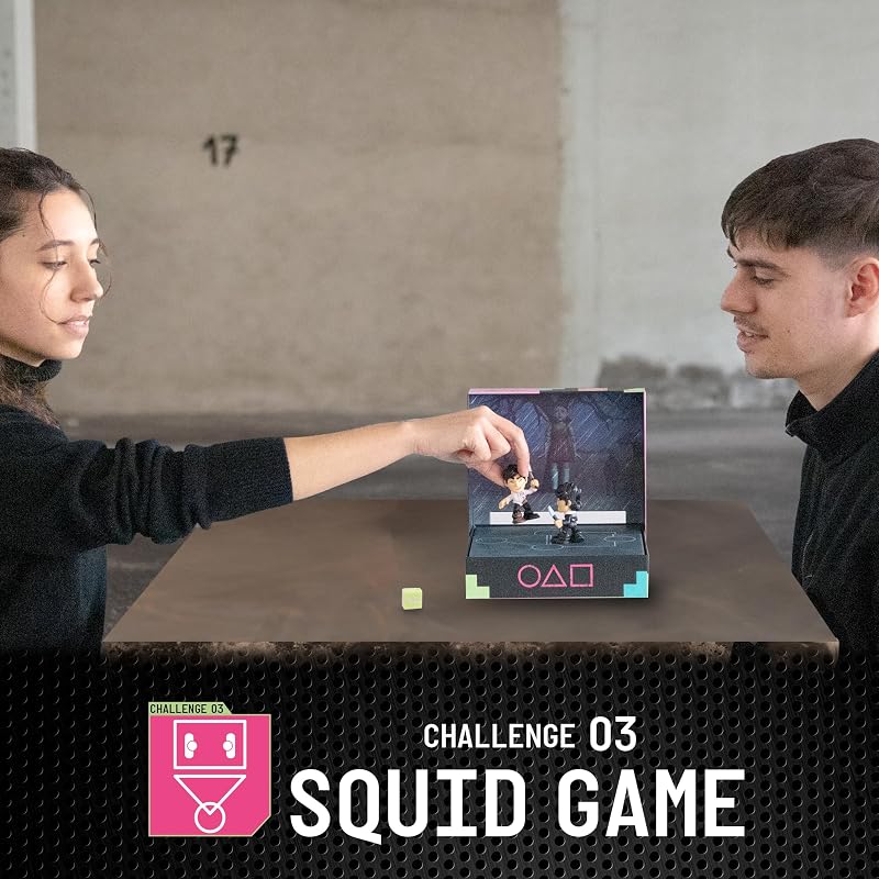 Desafio Final do Jogo da Lula, Mini Conjunto, Recriar a Cena com 2 Figuras Exclusivas, Os Desafios da Série Netflix para Jogar e Exibir, Jogo para Adultos a partir dos 17 Anos