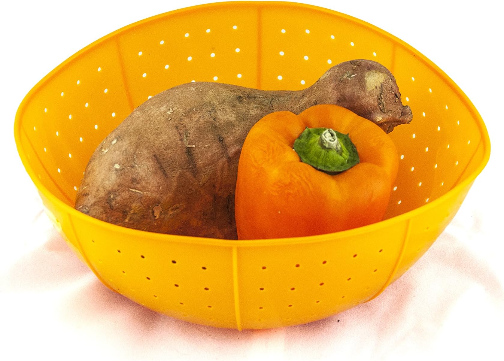 Multi-Functional Collapsible Kitchen Silicone Strainer - Silicone Roll-Up SimpleStorage Colander (Citrus)