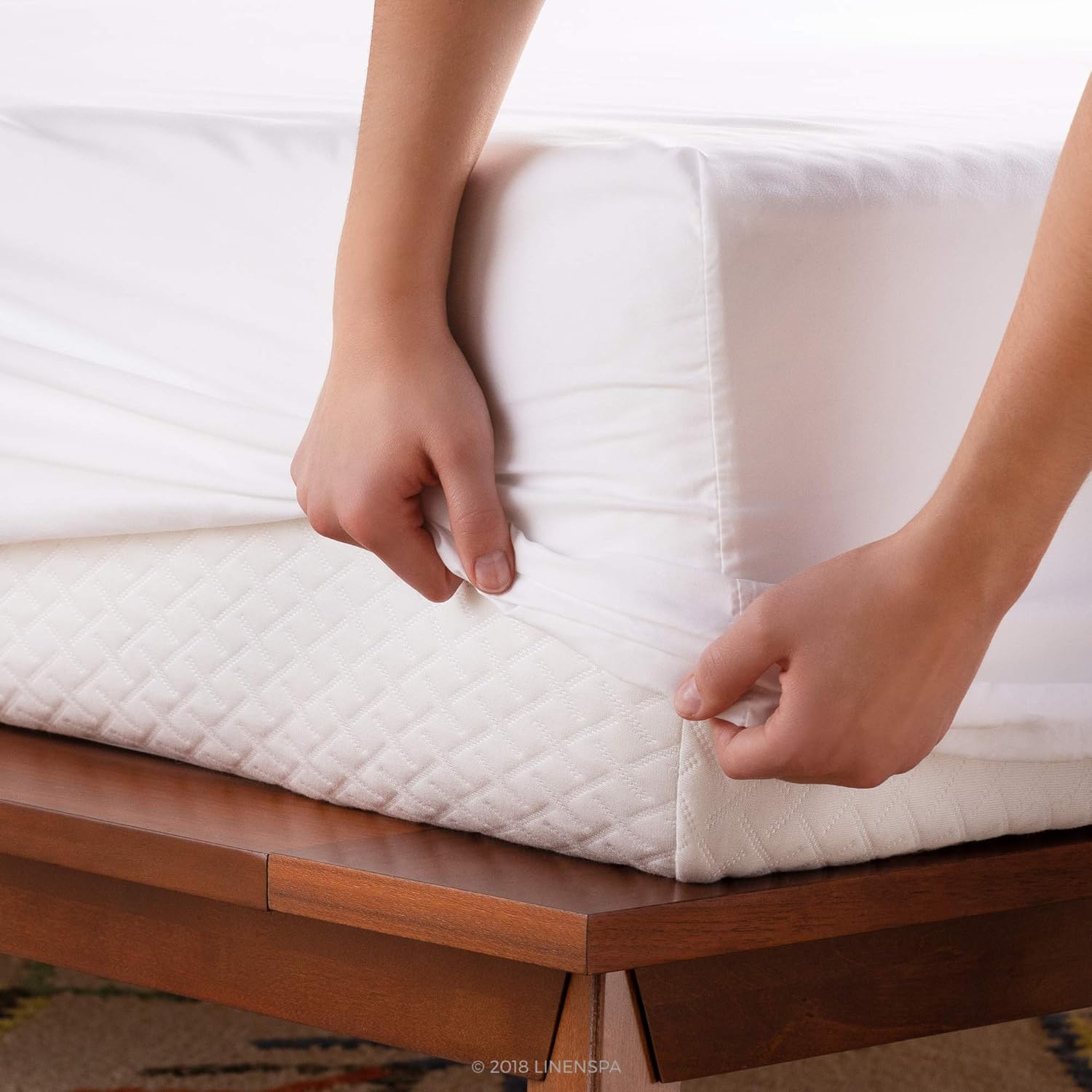 Linenspa 600 Thread Count Ultra Soft, Deep Pocket Cotton Blend Sheet Set - Queen - White: Home & Kitchen