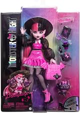 Monster High Draculaura Doll with Count Fabulous Pet and Accessories view 6