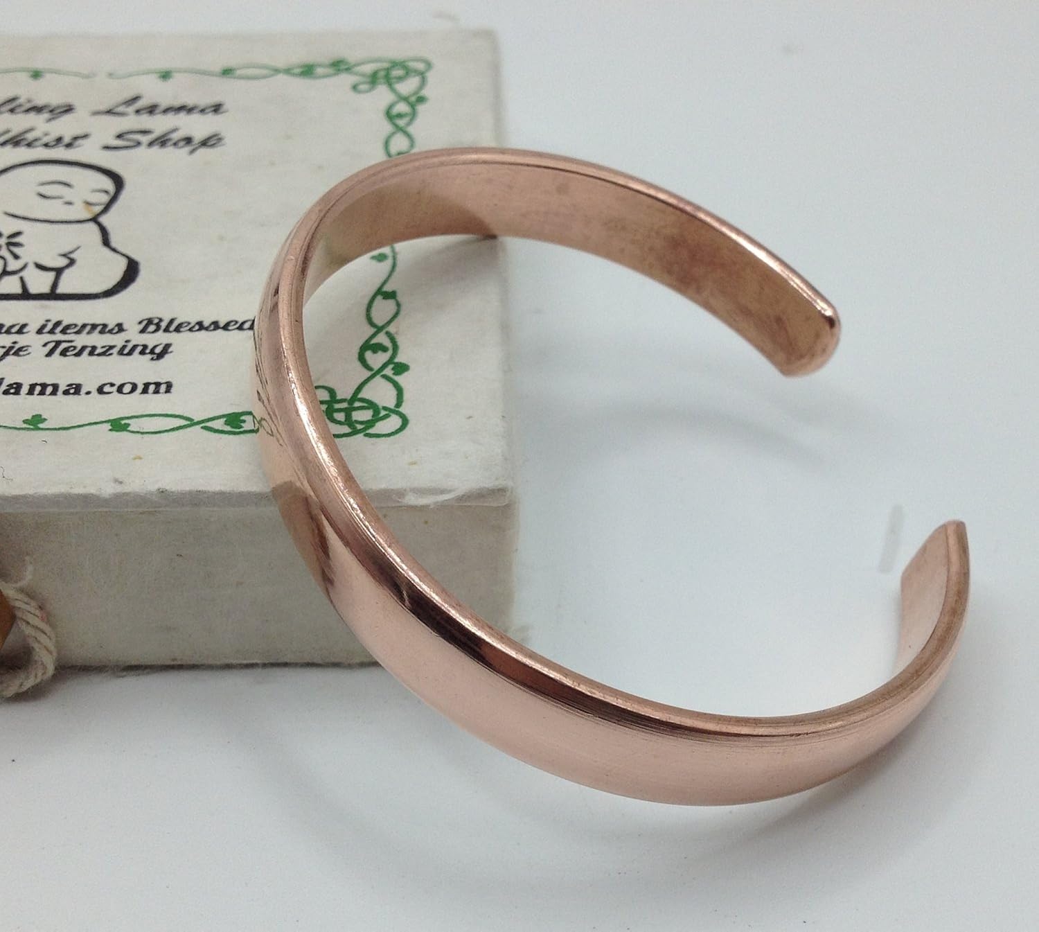 Healing Lama Hand Forged 100% Copper Bracelet. Unisex, Made with Solid and High Gauge Pure Copper. Helps Reducing the Joint Pain and Stiffness, Joint Related Inflammation and Skin Allergies. (Plain): Clothing