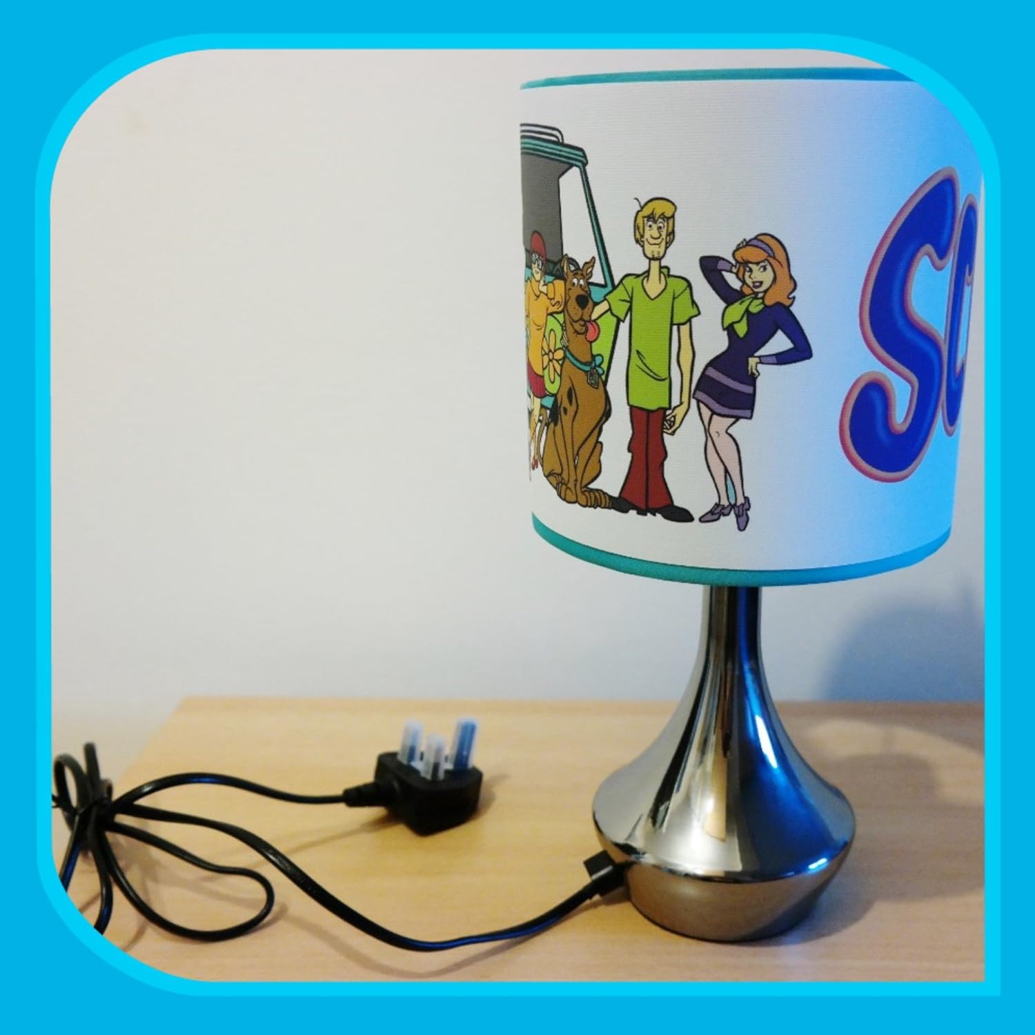 SCOOBY DOO BEDSIDE LAMP BOYS BEDROOM LIGHT / LAMP SHADE Amazon.co