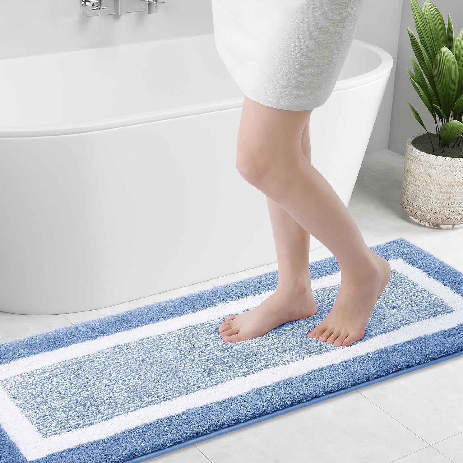 smiry Microfiber Non-Slip Bath Mats for Bathroom, Extra Soft Absorbent Bathroom Mats Rugs, Machine Washable Quick Dry Floor Mats, 40 x 120 cm, Blue
