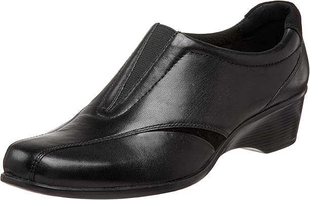 clarks artisan slip on