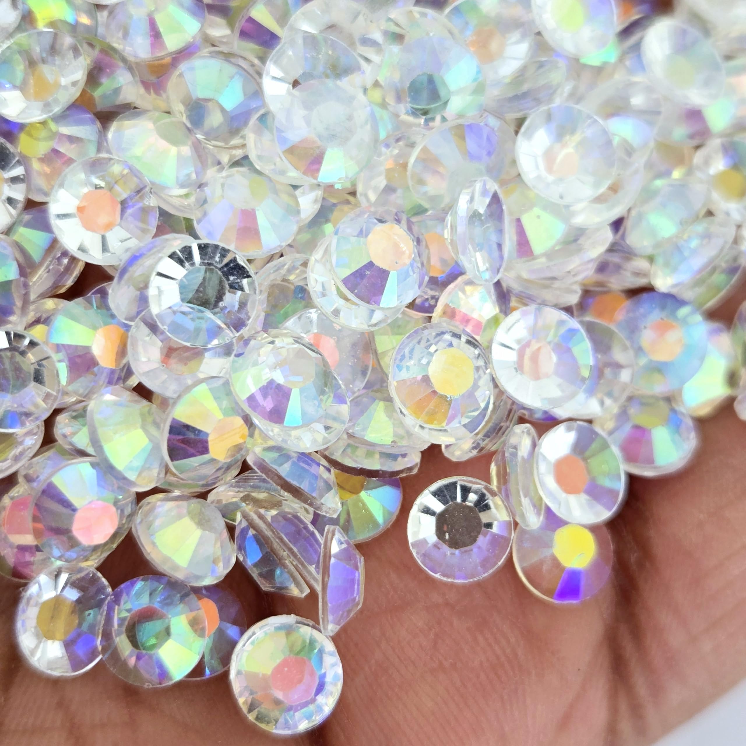 MajorCrafts 2000pcs 5mm ss20 Transparent AB Flat Back Round 14 Facets Resin Rhinestones Arts and Crafts Embellishment Gems (Transparent Clear AB C44)