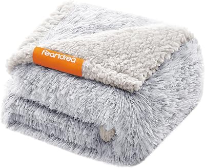 Feandrea Waterproof Dog Blanket Long Plush 73 x 63 cm Grey Ombré S