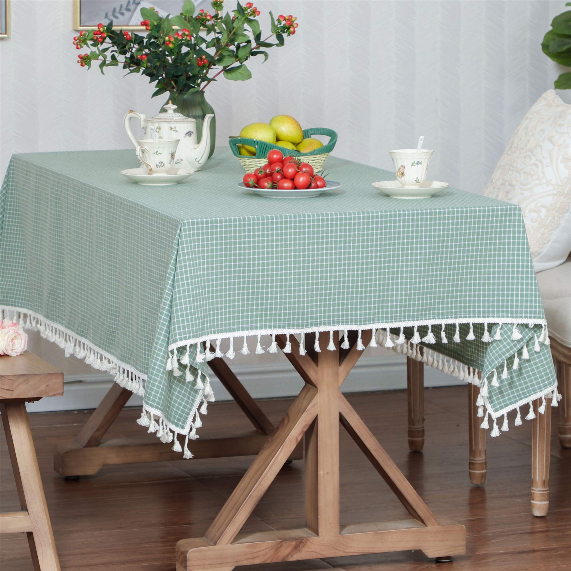 LUCKYHOUSEHOME Green and White Checkered Tassel Tablecloth Cotton Linen Rural Small Home Kitchen Dinning Tabletop Table Cover 39 x 55 Inch