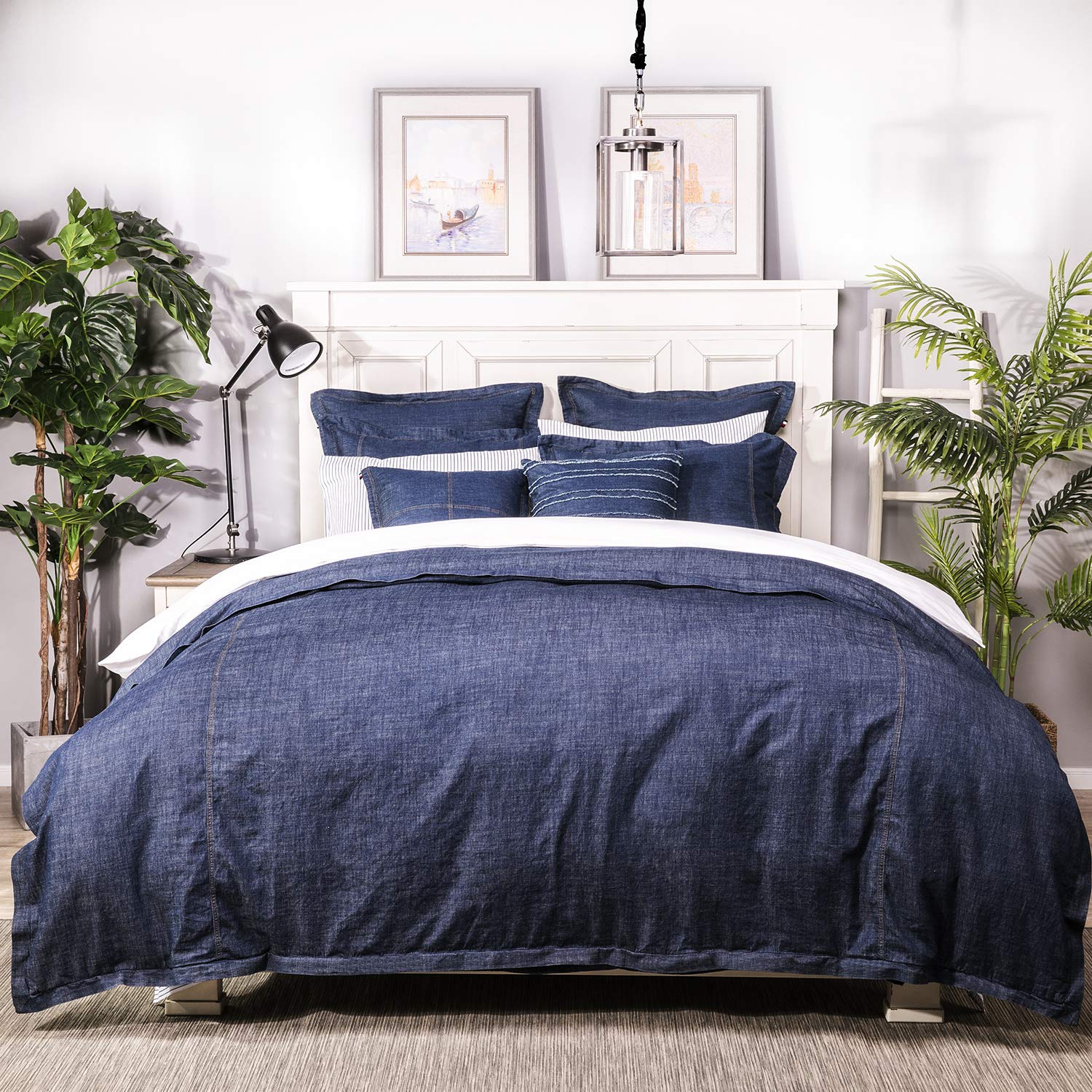 Photo 1 of ELEGANT LIFE HOME Denim Dark Blue Duvet Cover 100% Cotton Washed Soft Bedding with Button Closure Corner Ties (1 pc, King Size 108'' x 96'')