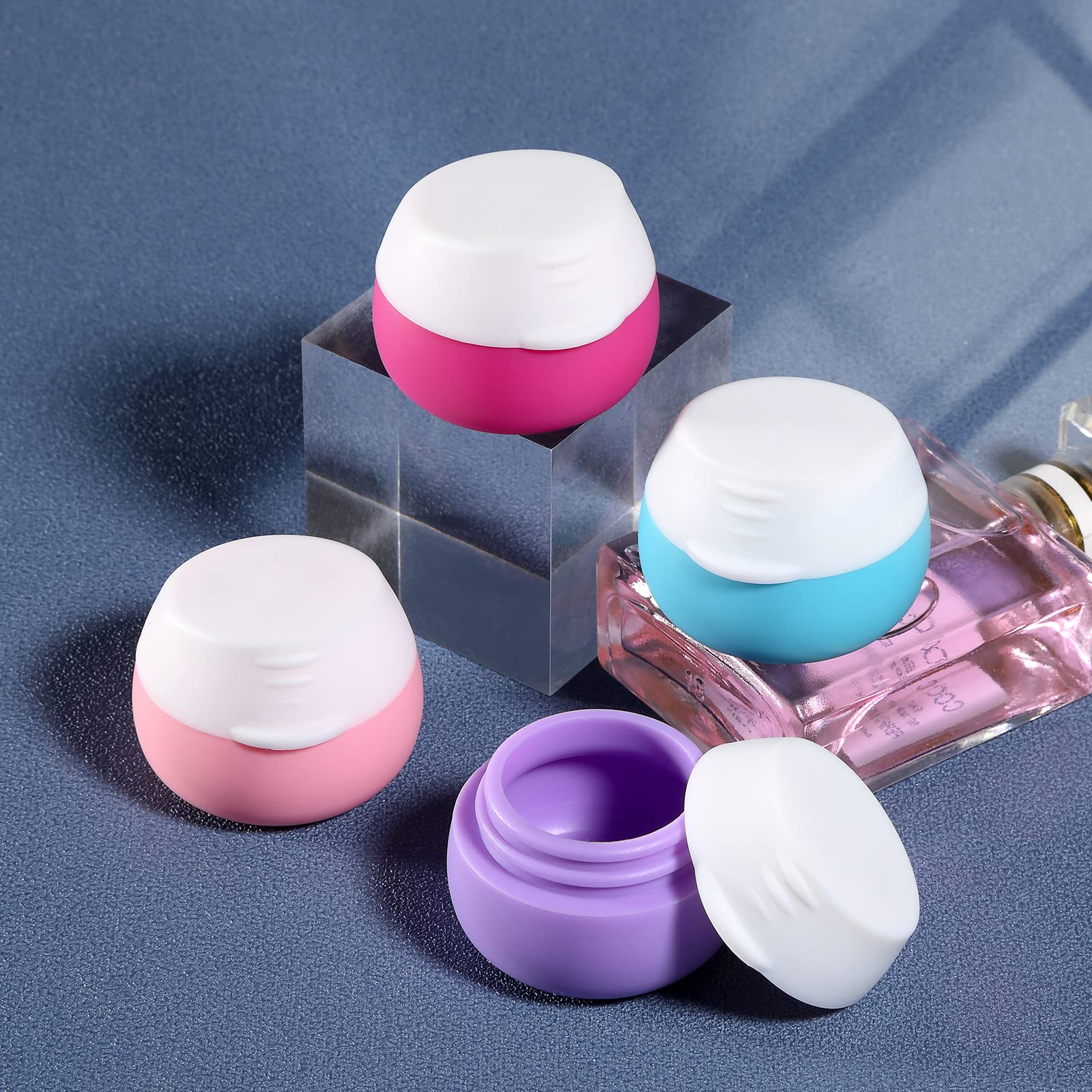Gemice Silicone Cream Jars, TSA Approved Travel Size Containers - Leak-proof Travel Accessories with Lid for Cosmetic Makeup Face Body Hand Cream (4 Pieces)