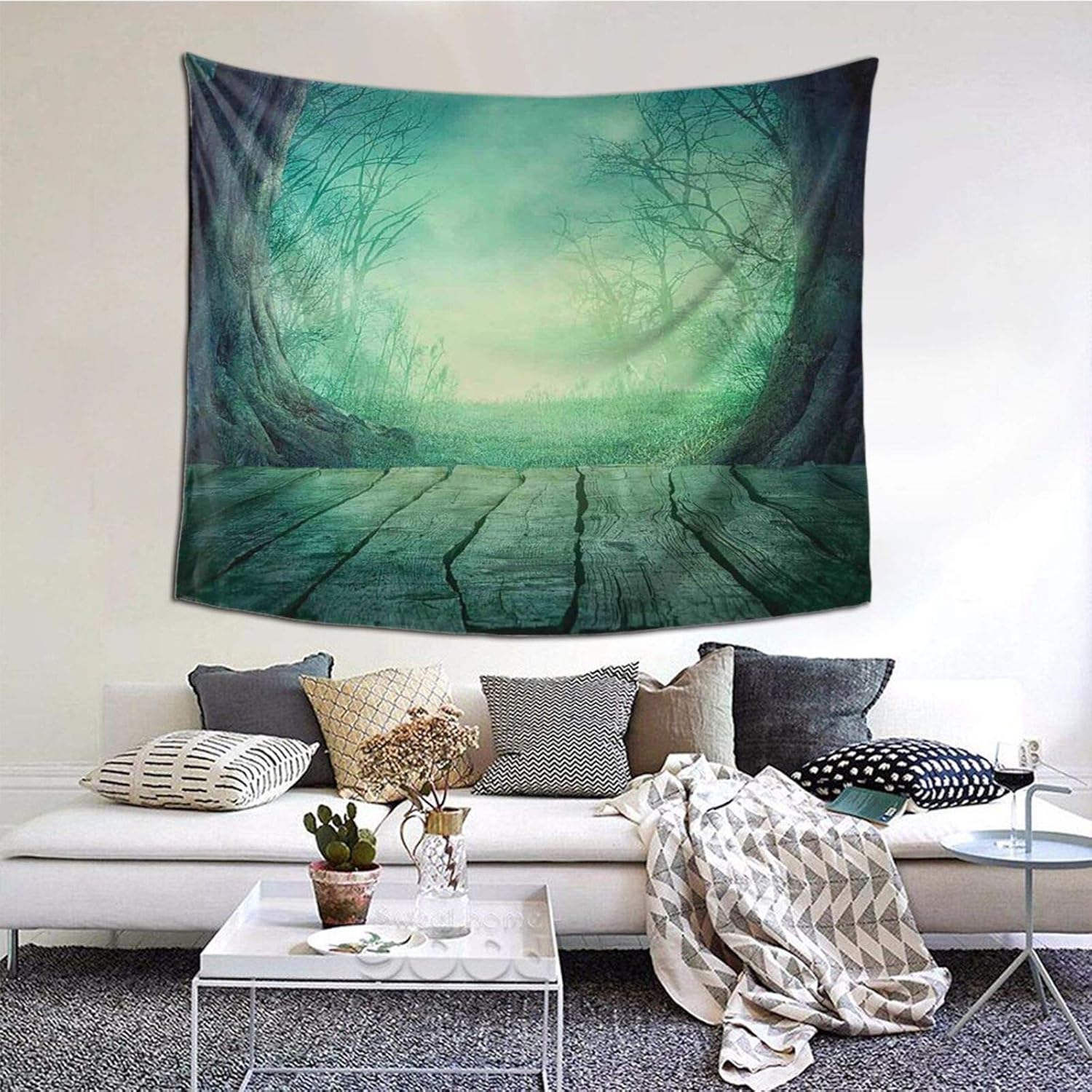 Amazon Co Jp タペストリー 150x100cm 枯れ木と木製のテーブルハロウィーンホラーテーマの不気味な怖い暗い霧の森 おしゃれ 壁掛け ブランケット 北欧風 ウォールデコレーション 新居祝い 引っ越し キズルーム モダン 装飾アート Generic