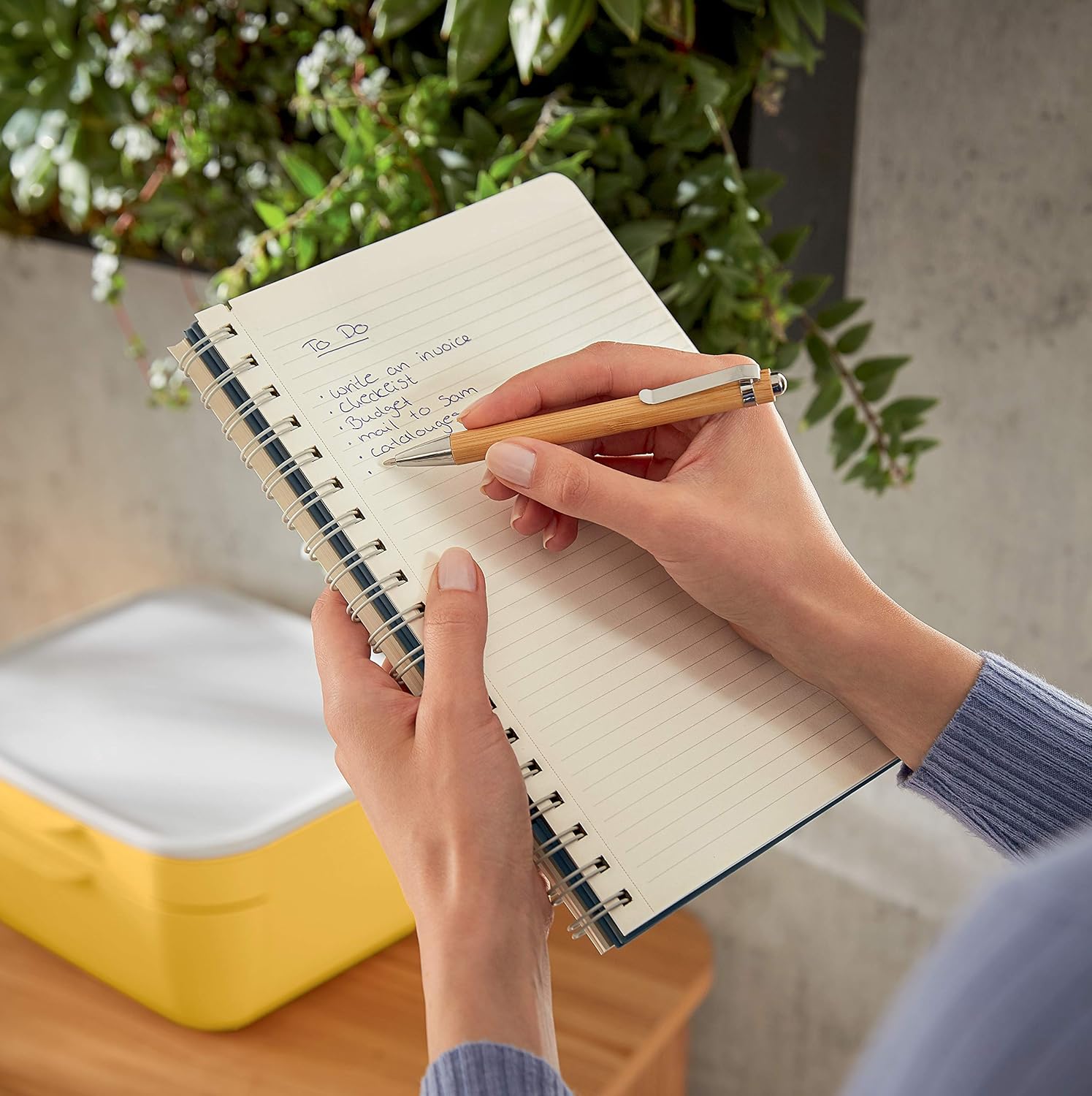 Leitz Large (B5) Ruled Wirebound Notebook, 80 Sheet, Cosy Range, Velvet Grey, 45270089, B5 Ruled - Image 4