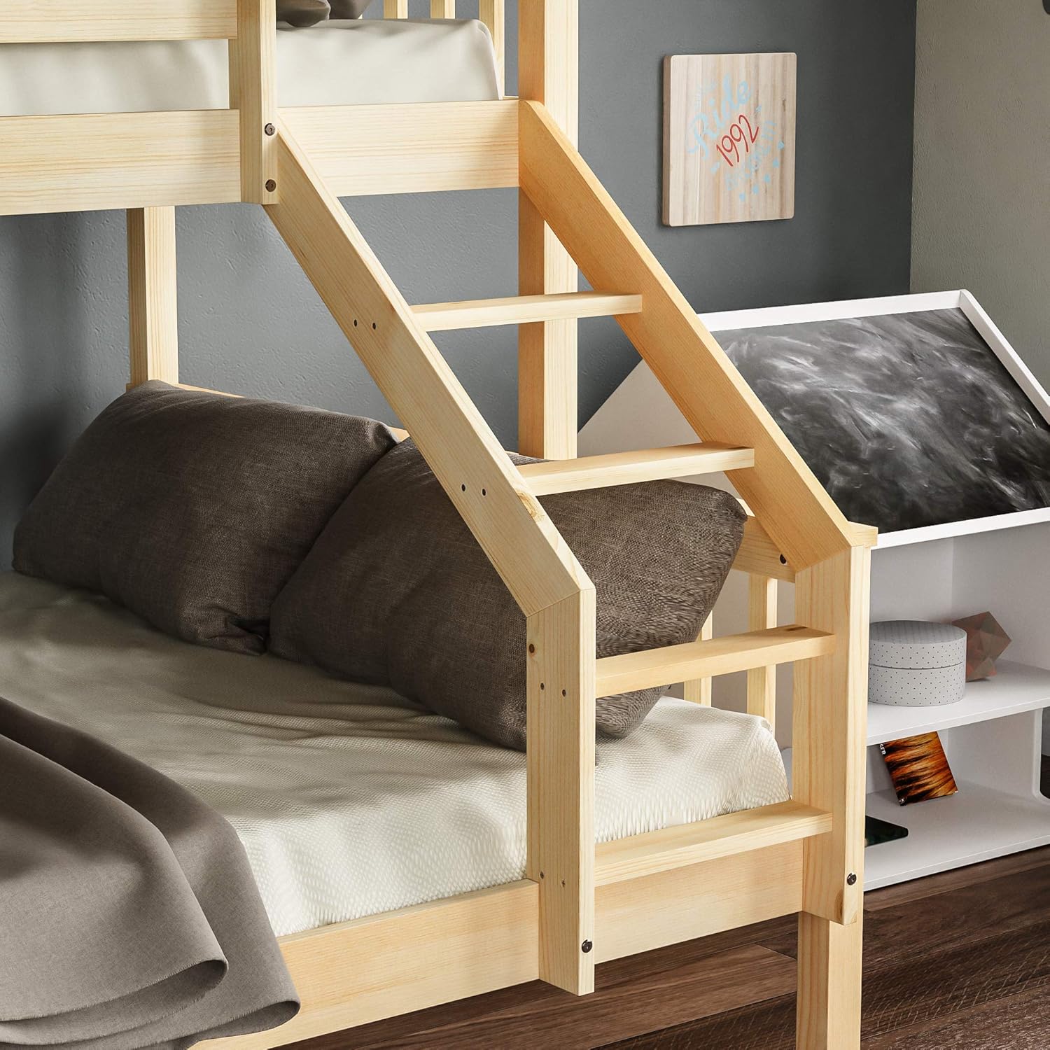 Vida Designs Milan Triple Bunk Bed, Three Sleeper, Solid Pine Wood Frame, Kids Children, Double