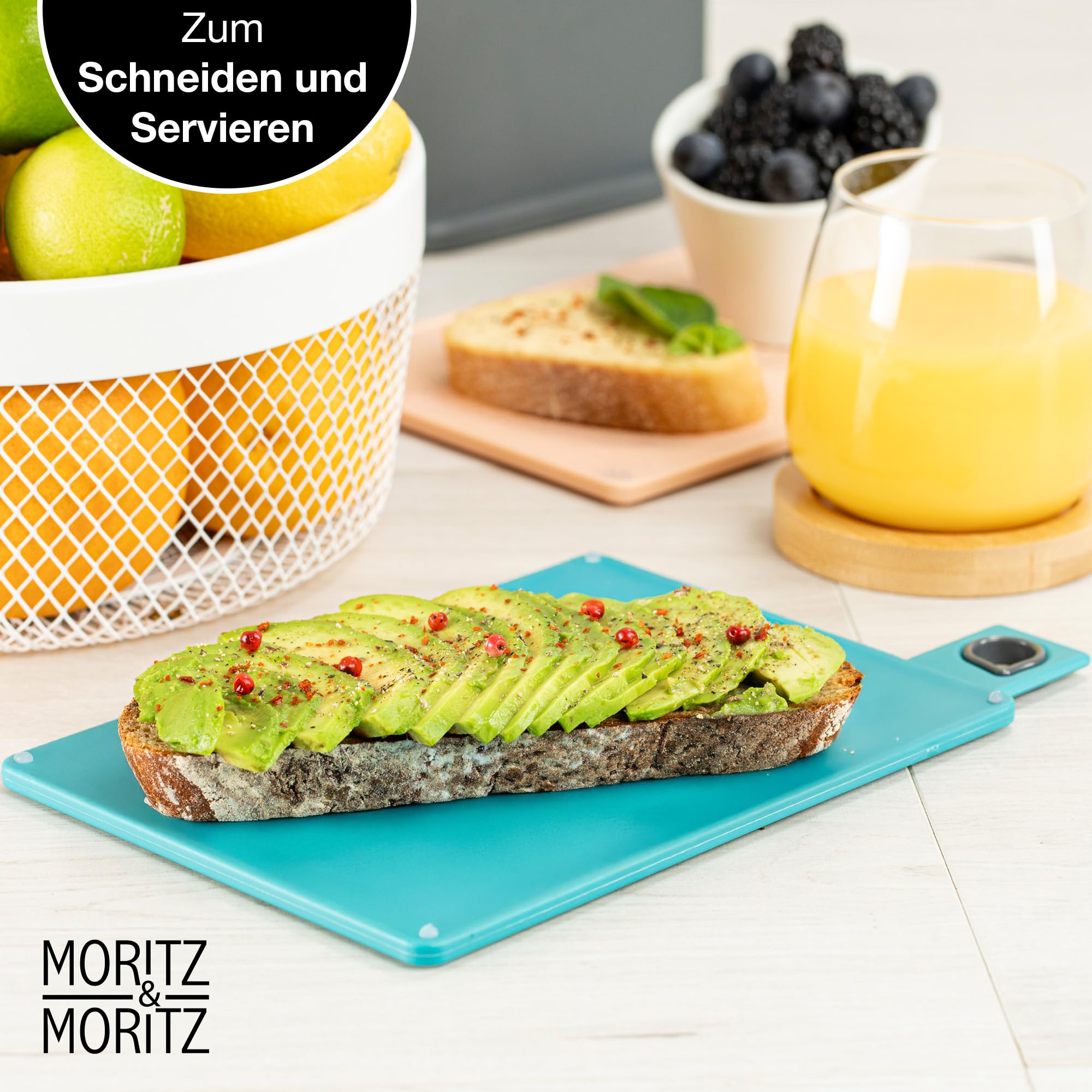 Moritz & Moritz 4x Frühstücksbrettchen mit Ständer 20,5 x 14,5 cm - Spülmaschinenfest - Schneidebrett Kunststoff Set mit Ständer - Brettchen mit Ständer - Frühstücksbrettchen Bunt - Brettchen Set 7