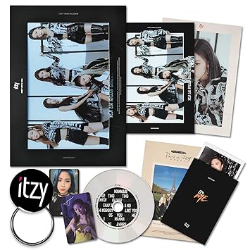 Itzy Itzy Album It Z Me It Z Ver Cd Photobook Cover Postcard Photocards Paris Et Itzy Photo Essay Postcard Set Official Poster Free Gift K Pop Sealed Amazon Com Music