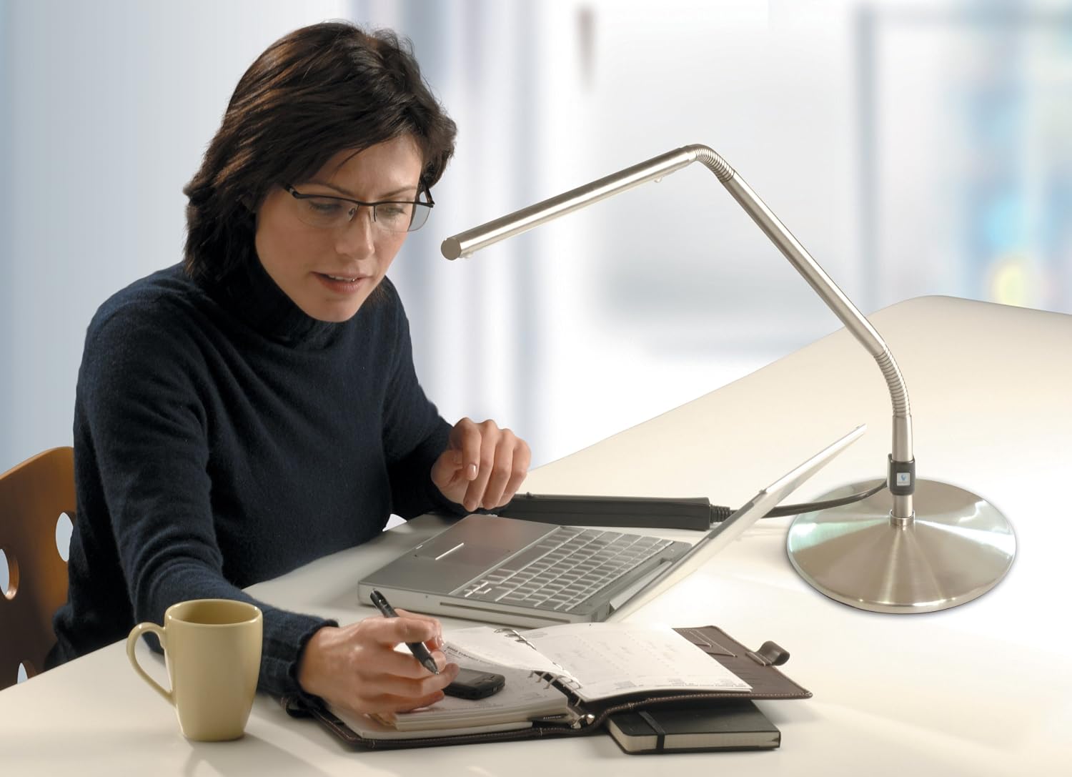 Daylight Desk Lamp Base for Slimline Models, Non-Slip Freestanding Stand, Compatible with D35108, D35107, D35106 - Image 3