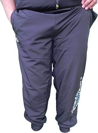 umbro jogging bottoms