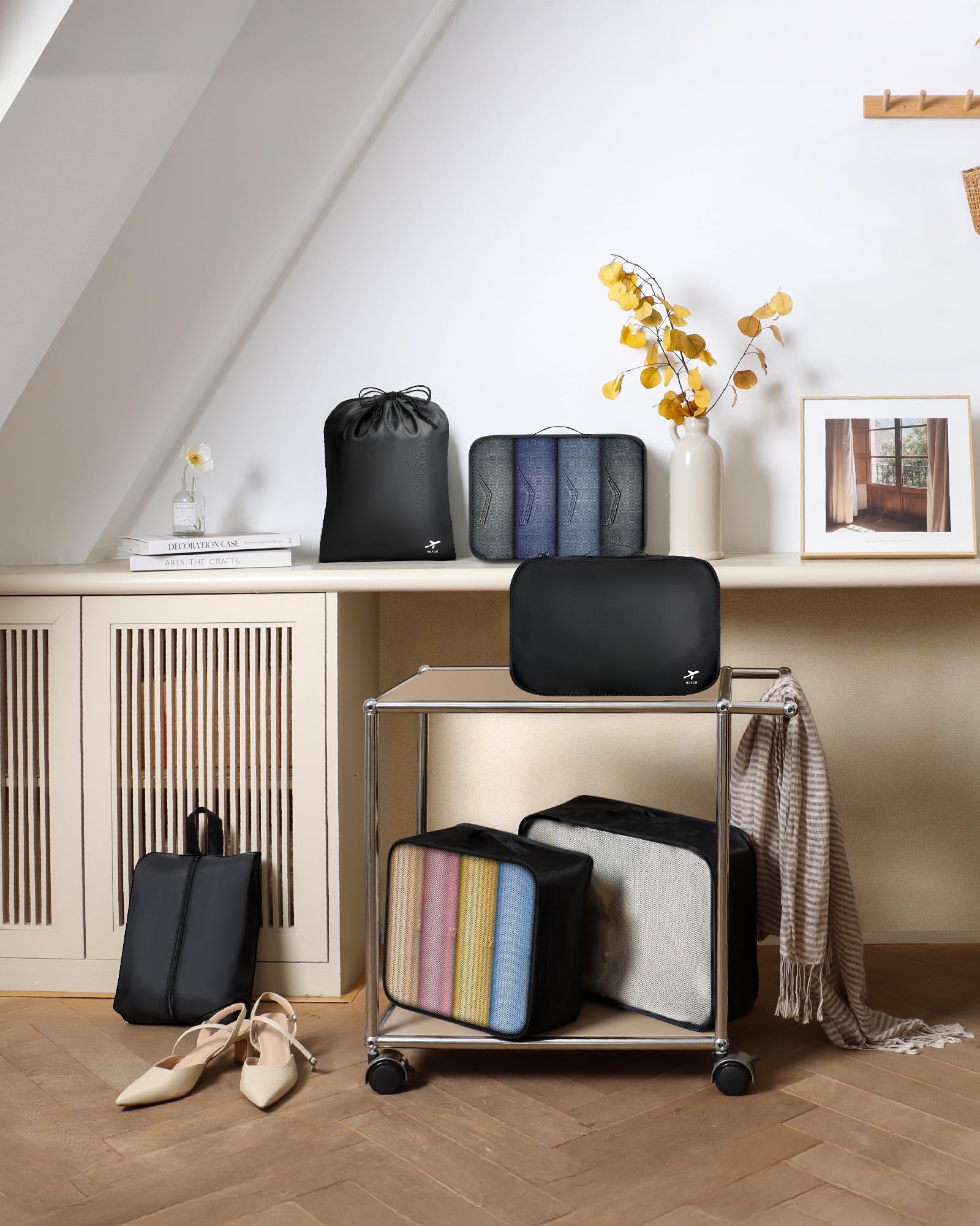 HOTOR HOTOR Packing Cubes for Suitcases - 6 Pieces, Light Packing Cubes for Travel, Premium Suitcase Organizer Bags Set, Space-Saving Luggage Organizers, Travel Accessories and Essentials, Black