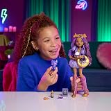 Monster High Clawdeen Wolf Doll with Pet Wolf Pup Toy view 2