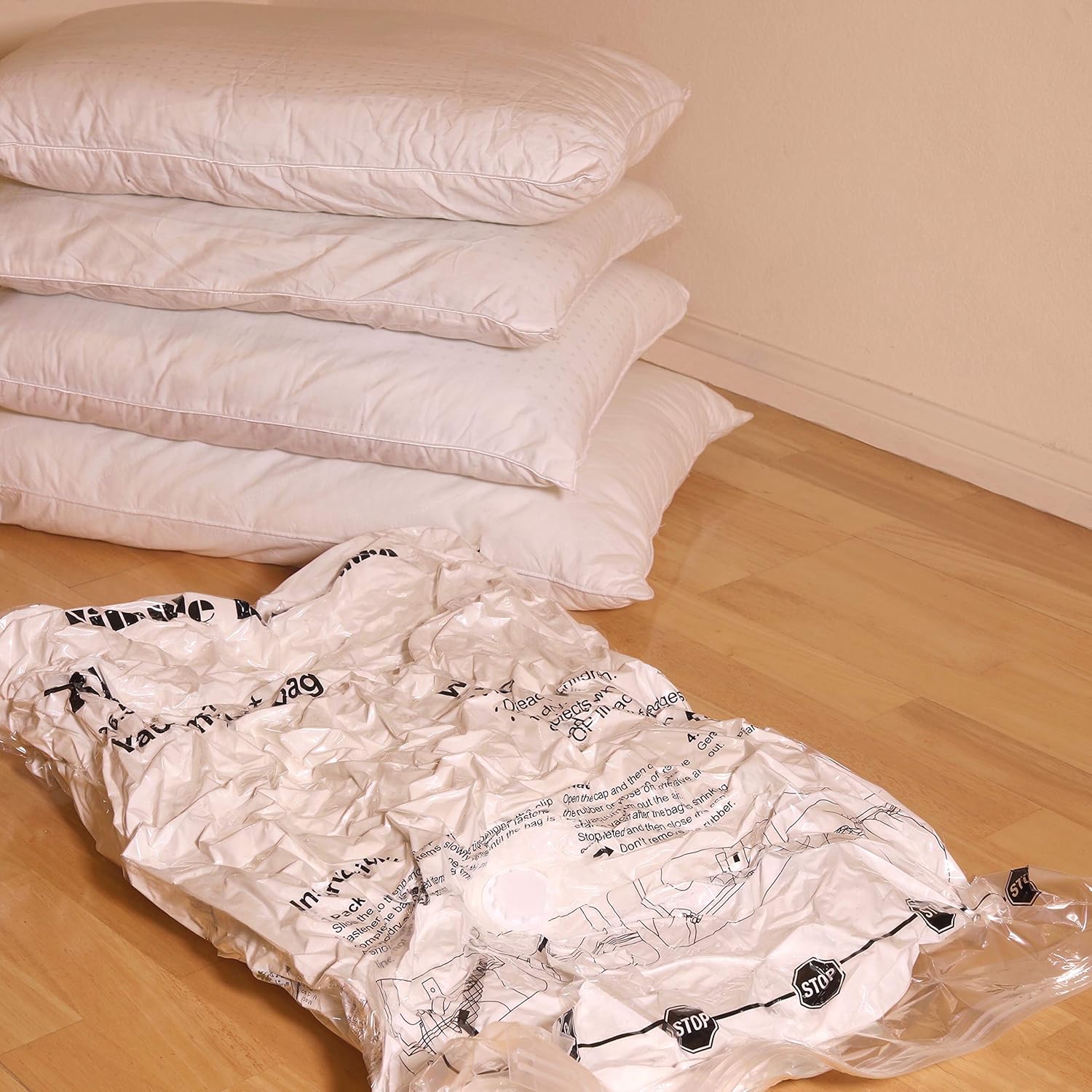 Simple Houseware Vacuum Storage Space Saver for Bedding, Pillows, Towel, Blanket, Clothes Bags: Home & Kitchen