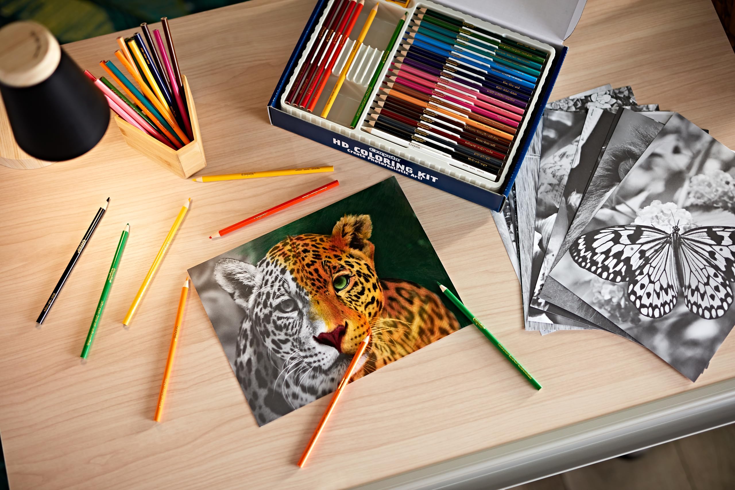 Crayola HD Coloring Kit, 30 Colored Pencils & 20 Adult Coloring Pages, Coloring Set for Adults & Teens, Coloring Supplies