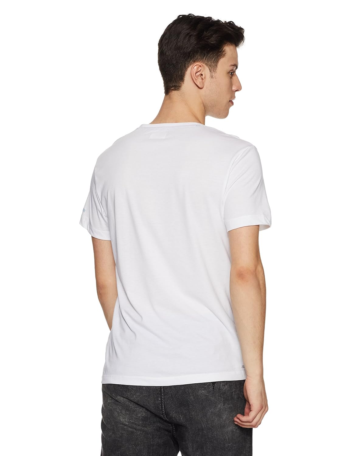 peter england perform men's plain round neck t-shirt