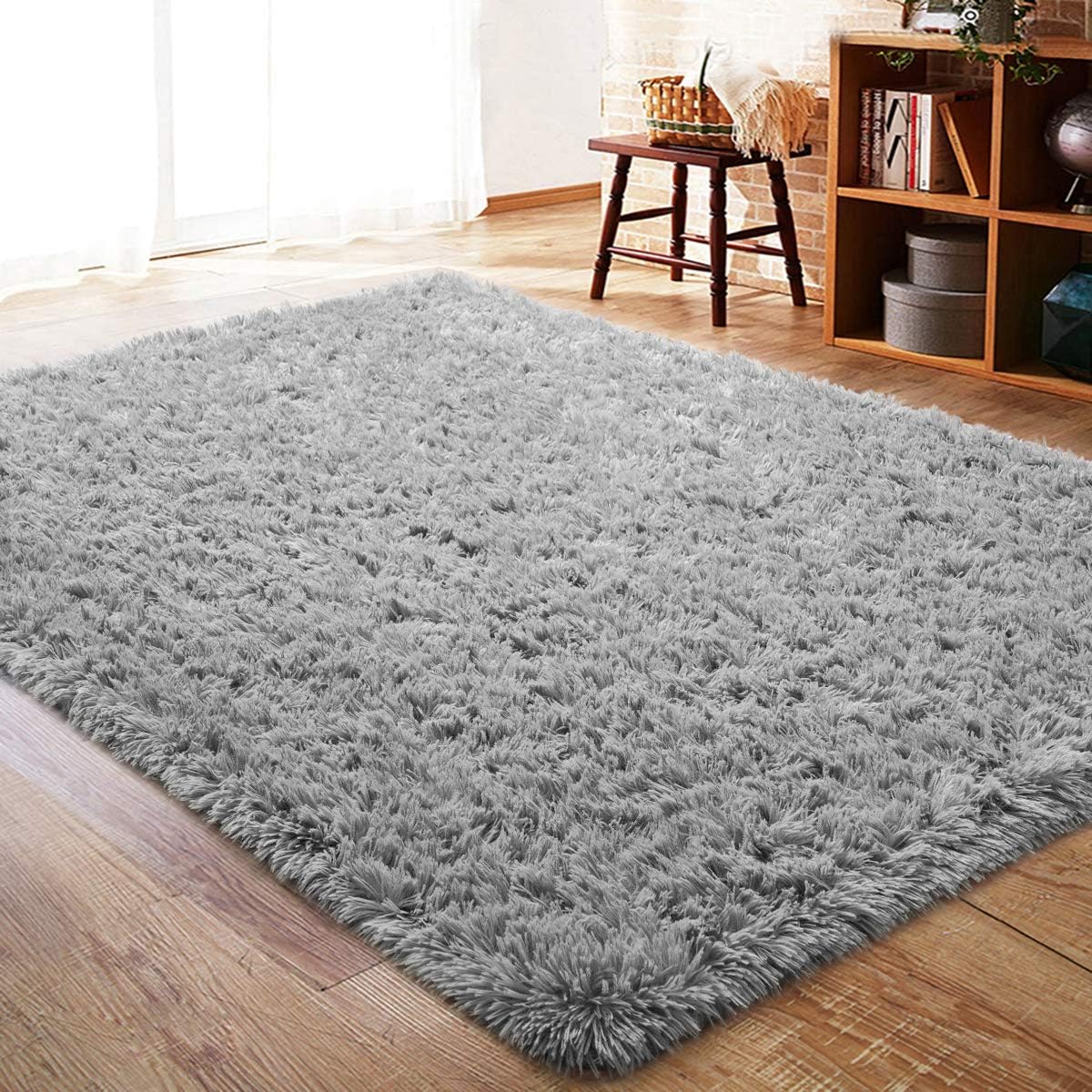 ISEAU Fluffy Rug Carpets Soft Shaggy Area Rug Indoor Floor Rugs for Kids Room Fuzzy Carpet Comfy Cute Nursery Rug Bedside Rug for Boys Girls Bedroom Living Room Home Decor Mat, 4ft x 6ft, Grey