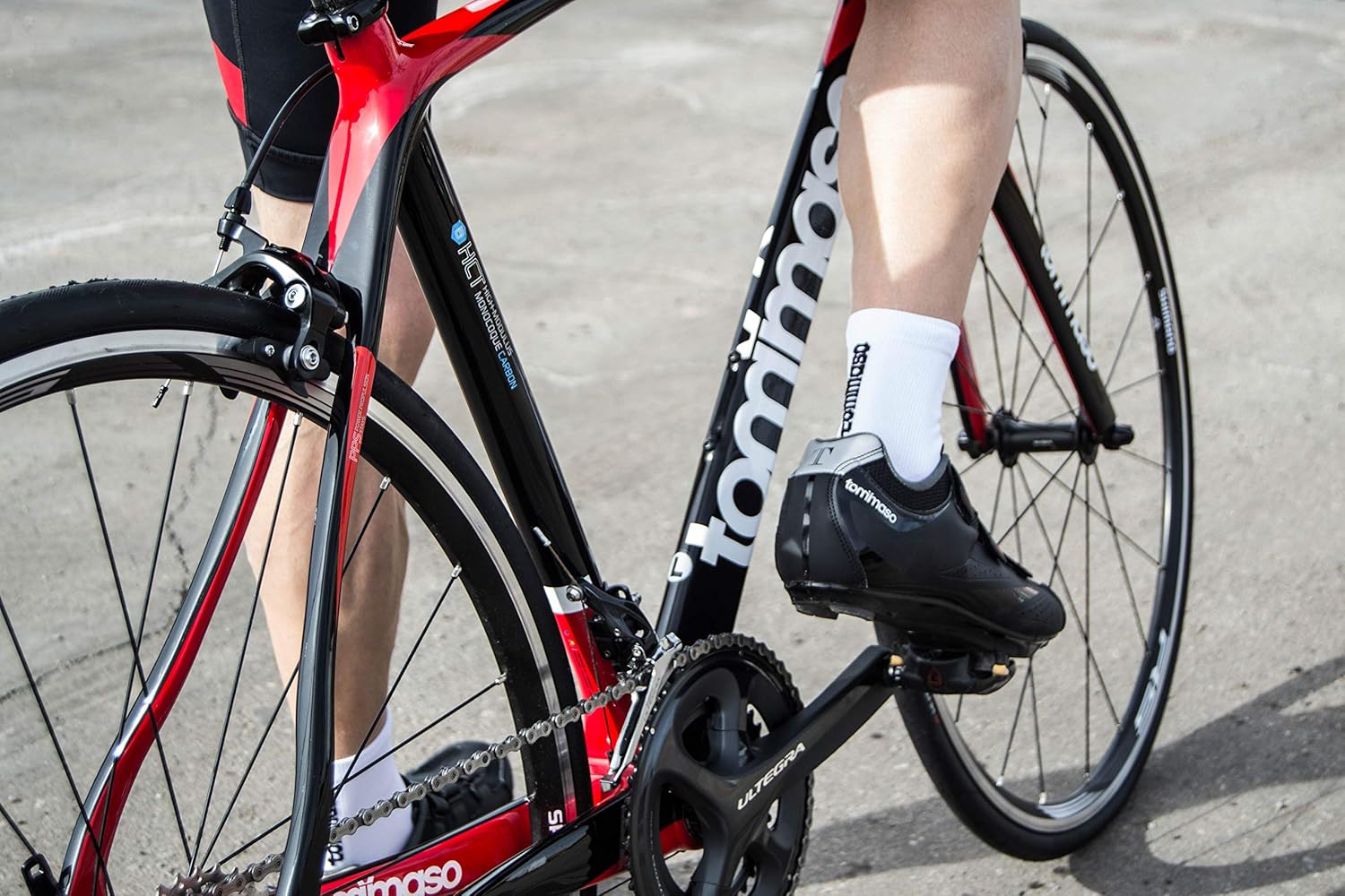 Tommaso Cycling and Spinning Socks Moisture Wicking 3 Pack, White, High Cut, Small 35-38 : Clothing