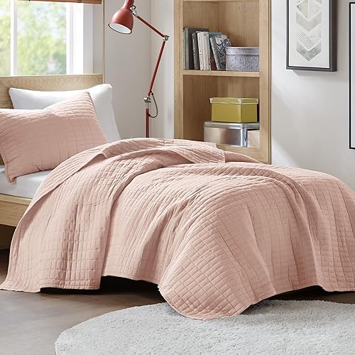 Comfort Spaces Kienna Quilt Set- Double Sided Stitching Design Summer Blanket, Lightweight, Soft, All Season Bedding Layer, Matching Sham, Blush, Coverlet Twin/Twin XL(66"x90") 2 Piece