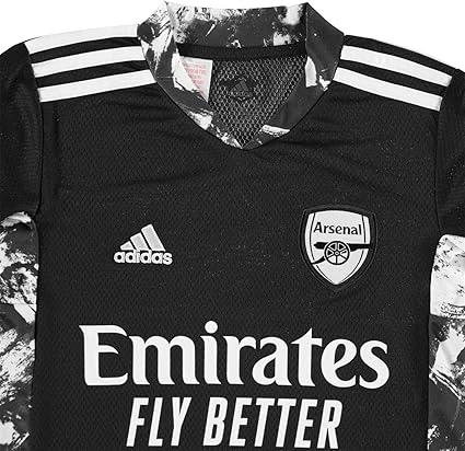 arsenal keeper kit