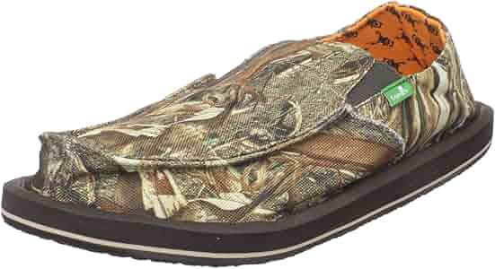 sanuk camo shoes
