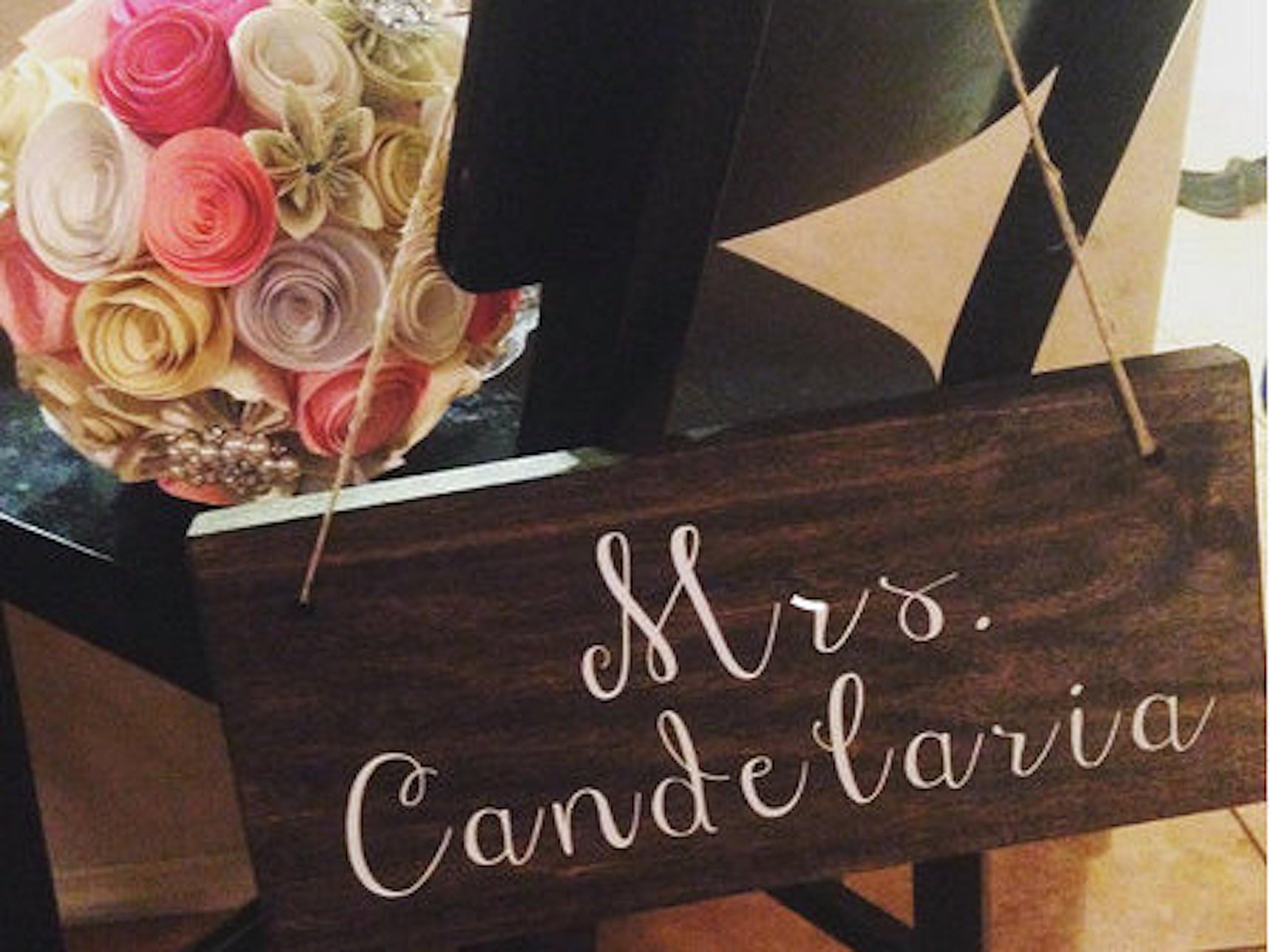 CUSTOM wooden signs - - - - write anything! Mr. Mrs. Custom Vinyl Signs, beautiful handwritten font, custom Mr. Mrs Sign, wedding signs
