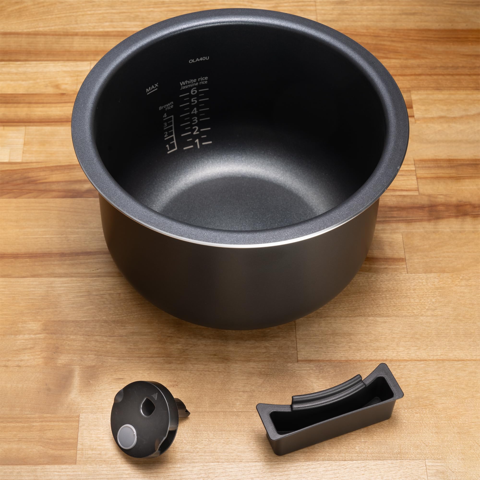 Tiger COL-A40U 2.6-Quart Compact 8-in-1 Electric Multi-Cooker with 21 Programmed Menus (Black)