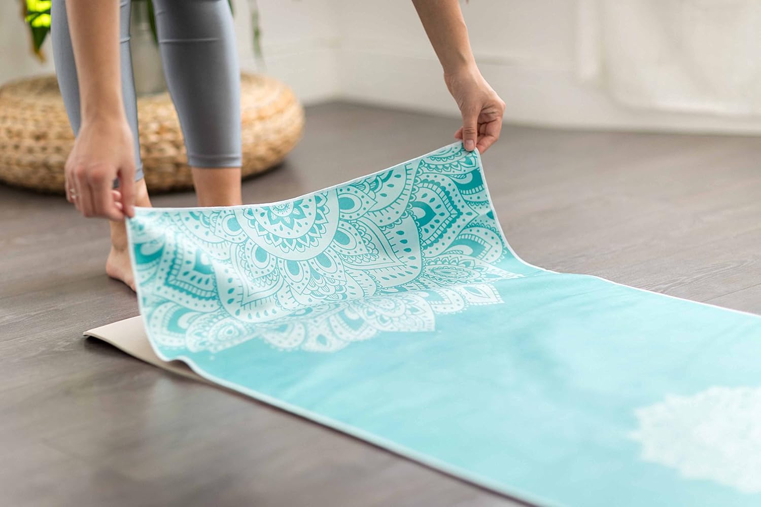 YOGA DESIGN LAB | The HOT Yoga Towel | Premium Non Slip Colorful Towel | Eco Printed + Quick Dry + Mat Sized (Mandala Turquoise,): Kitchen & Dining