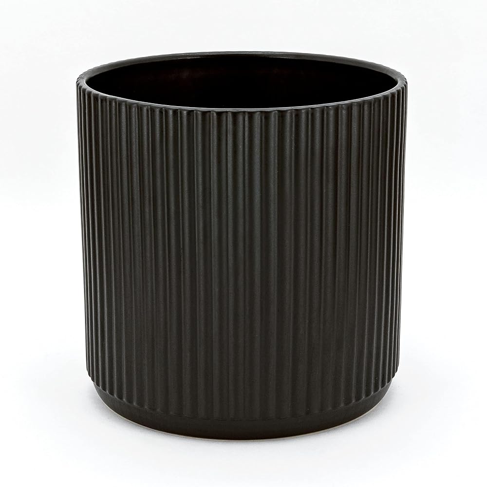 Amazon Basics Fluted Ceramic House Round Planter 20.3 cm Black