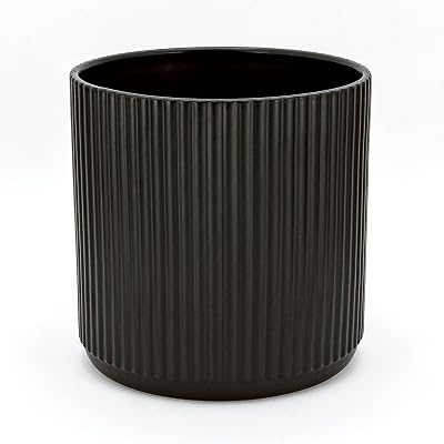 Amazon Basics Fluted Ceramic House Round Planter 20.3 cm Black