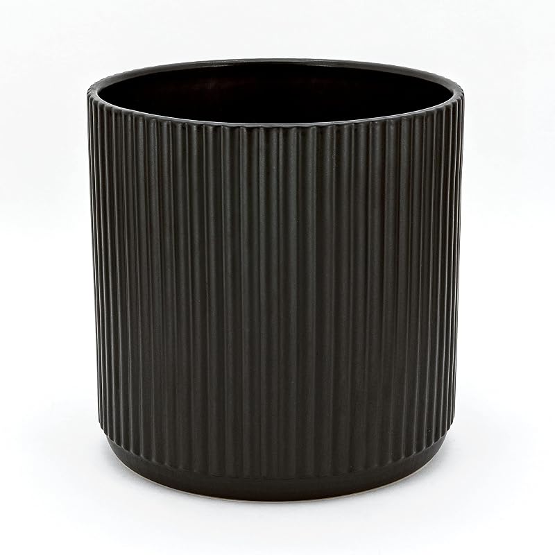 Amazon Basics Fluted Ceramic House Round Planter 20.3 cm Black