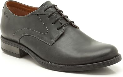 clarks amazon uk