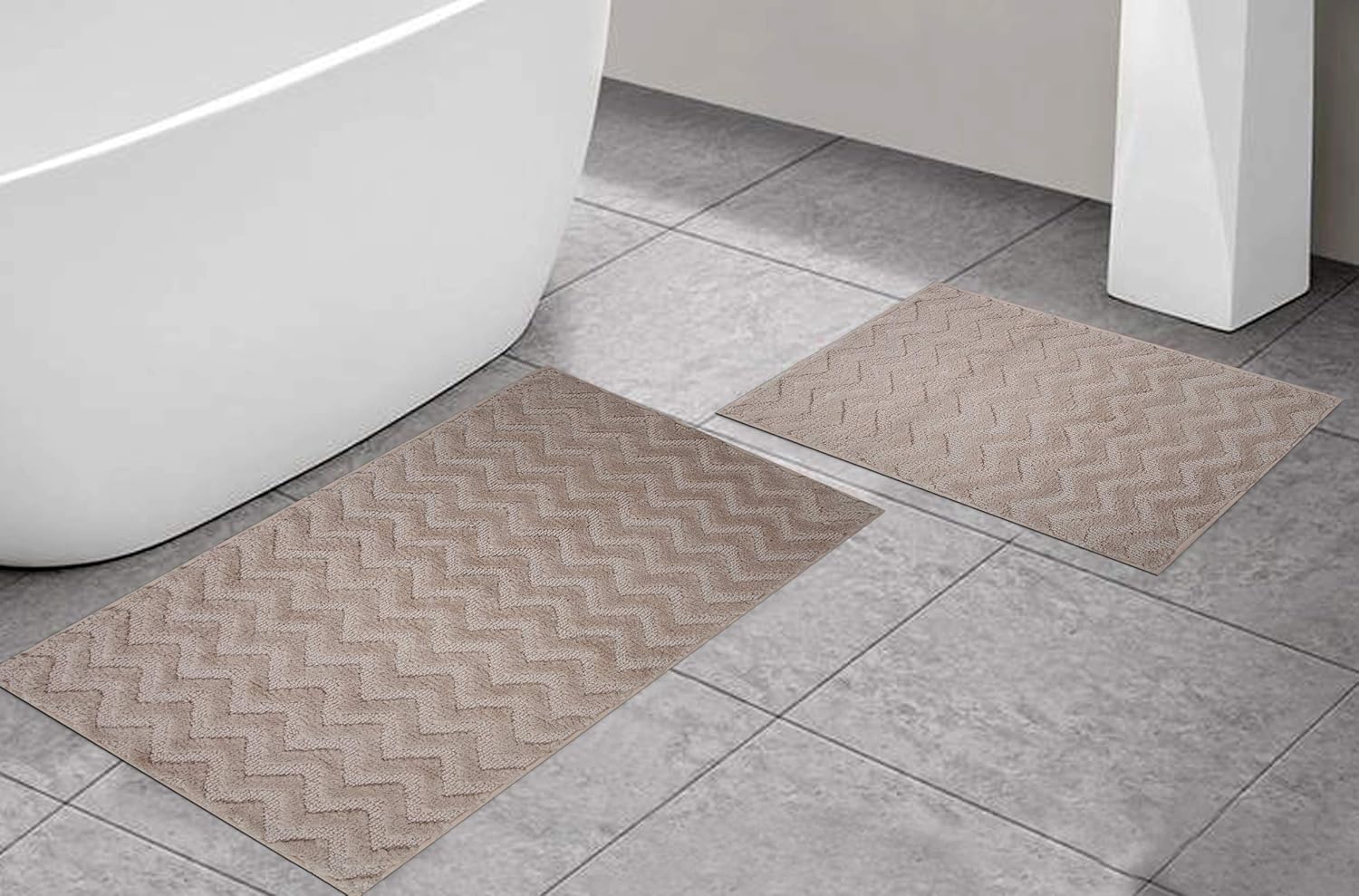 HILLFAIR 2 Pack Bath Mat - 20"x32" Inches & 16"x24" Inches - Anti Skid Machine Washable Bath Rugs for Bathroom- Soft Plush Absorbent Bath Mat/Rugs for Shower Tub- Multipurpose Floor Mat - Solid Beige: Kitchen & Dining
