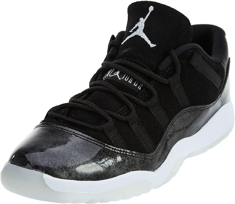 jordan 11 low size 10.5
