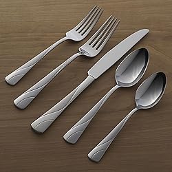 Oneida River 20 Piece Everyday Flatware, Service