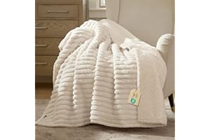 Bedsure ComfyFleece™ Waterproof Dog Blankets for Large Dogs - Soft Pet Cat Blanket Corduroy Fleece for Couch Bed Protector Wa