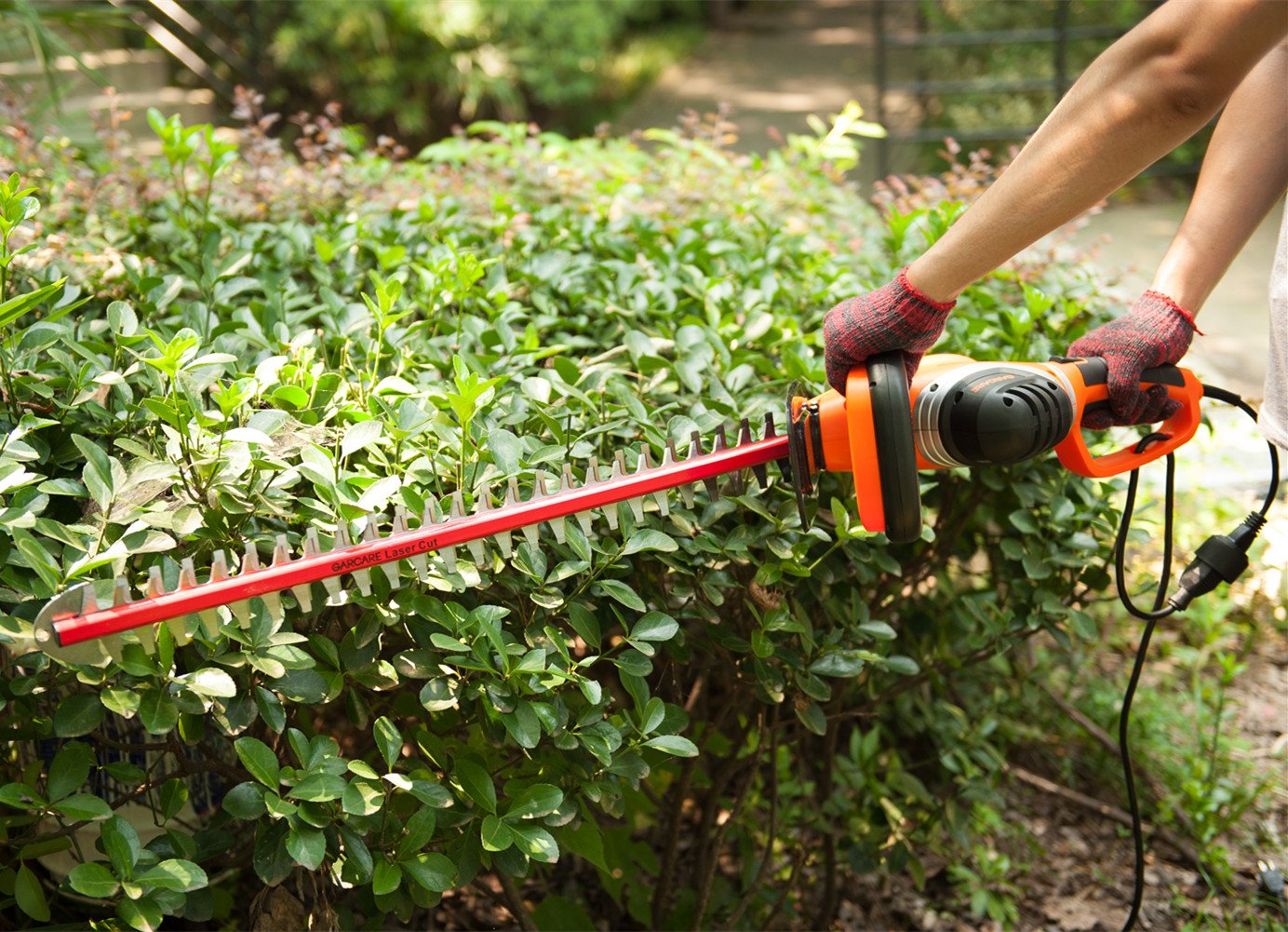 garcare corded hedge trimmer
